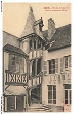 ANTP7-0591-89 - SENS - musée Jean-Cousin - escalier tournant du XVIe siècle