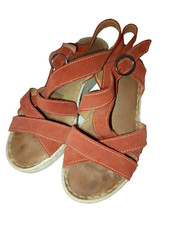 Sandales compensées femme