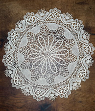 DENTELLE ANCIENNE - Rosace aux