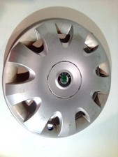 Enjoliveur SKODA OCTAVIA 2