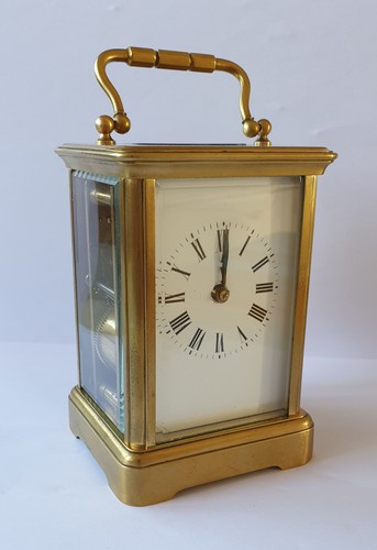 Ancienne petite pendule - , de