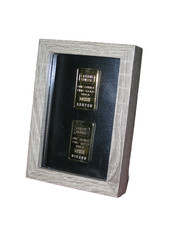 cadre lingots d'or factices