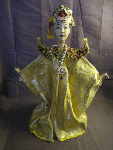 Grande marionnette origine - marionnette,
