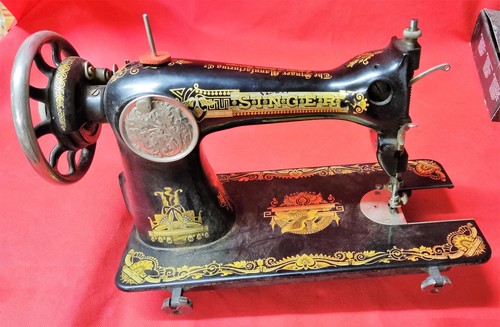 Ancienne machine coudre - ancienne,