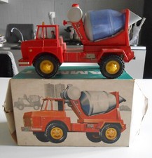 OLD MAMMOTH 2155 CONCRETE MIXER TRUCK + BOX