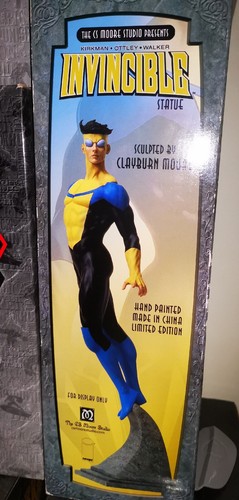 Invincible clayburn statue - clayburn,