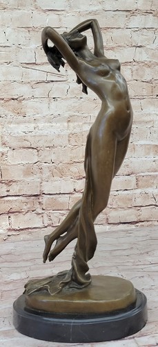 Original signed lady - in, air