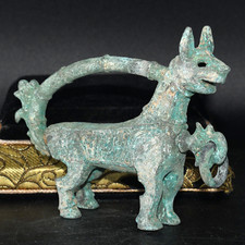 Ancient Near Eastern Luristan Period Bronze Lock Ornament in form of an Leopard