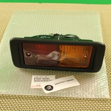 Feu arrière droit de