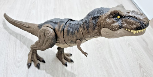 Jurassic world trex thrash - trex, n