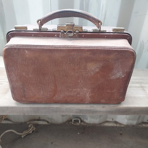 Mallette médecin cuir - mallette, en