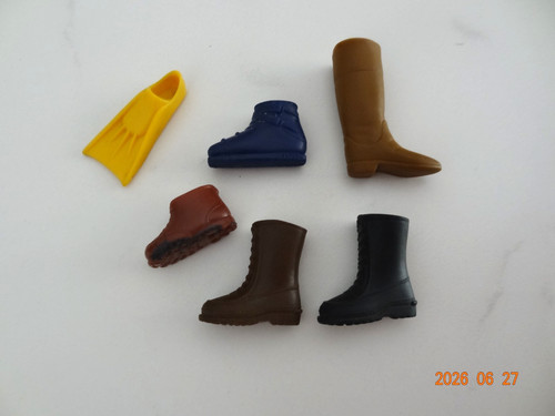 Lot chaussures orphelines