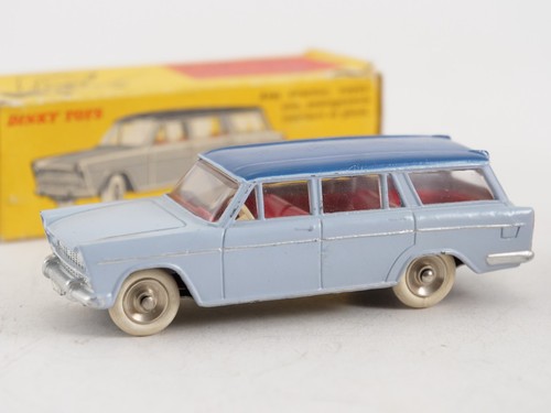 Dinky toys 548 fiat 1800 - toys,