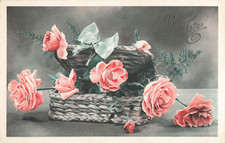 CP BON FETE SMALL BOX WICKER FILLED ROSES FLOWERS