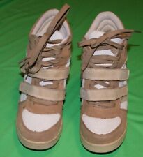 CHAUSSURES Montantes