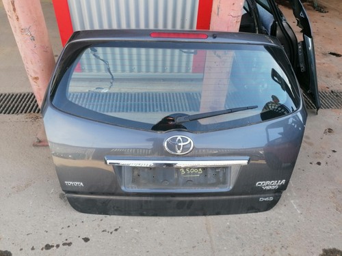 Malle hayon coffre toyota - /,