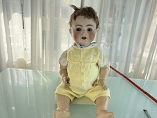 Ancienne poupée de collection