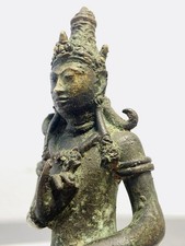 Statue de Bodhisattva en