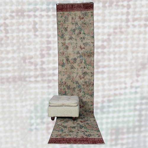 Tapis fleurs beige vintage - à,