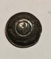 Antique pewter button.  uniform hunter on foot IIIrd republic