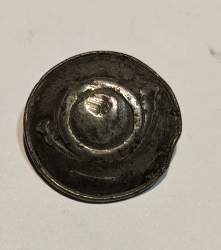 Ancien bouton étain - en,