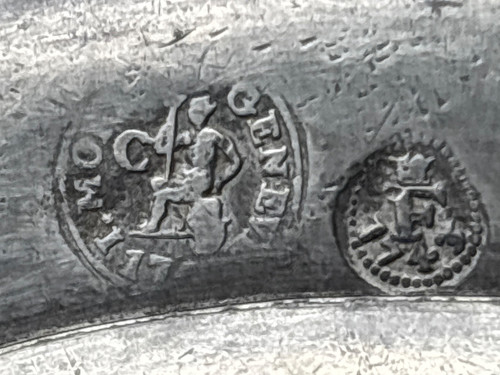 Assiette étain datée - , 1743