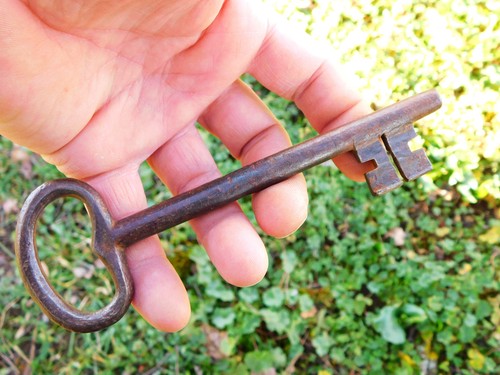 4cm ancienne clé - 16,4cm,