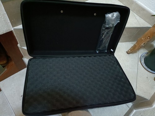 Fly case - fly,