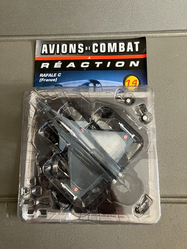 Avion miniature militaire - avion,