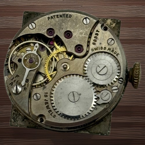 Mouvement montre cyma - de,