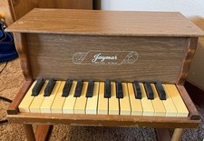 Jmar Vintage Piano