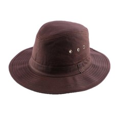 Chapeau Huilé Marron type