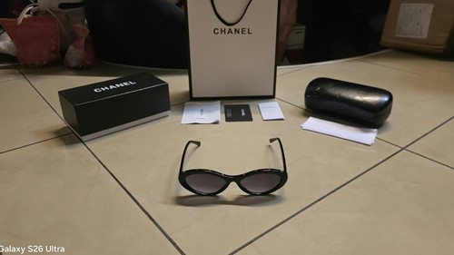 Lunettes soleil chanel - lunettes, de