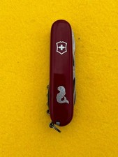 canif couteau victorinox motif