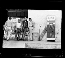 1965 Coca-Cola Soda Can Machine Garage Manhattan NYC Old 35mm Photo Negative A14