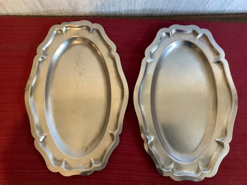 Lot plats de service - de,