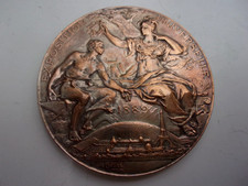 MEDAILLE EN BRONZE DORé PAR
