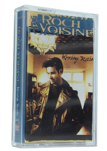 Roch voisine kissing - voisine, rain