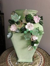 SUPERBE VASE ITALIEN EN VERRE ET FLEURS DE MURANO