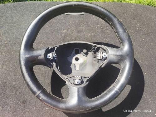Alfa romeo 147 - alfa, volant