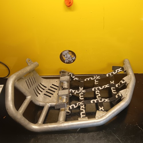 Nerf bars repose - nerf, pied