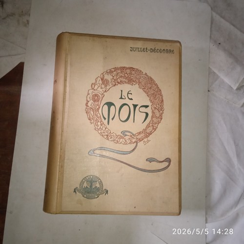 Mois littéraire et - le,