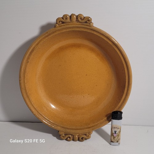 Plat rond ancien pichon - rond, uzes