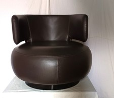 Fauteuil tournant CURL en cuir