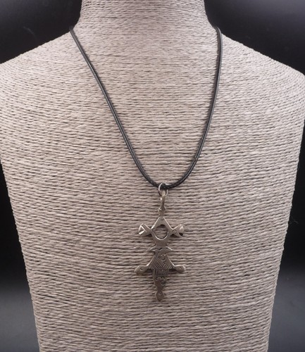 Collier croix sud touareg - collier,