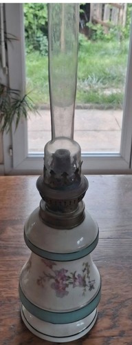 Lampe pétrole porcelaine - à,
