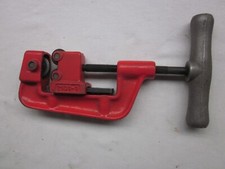 Coupe-tube pour fer VIRAX