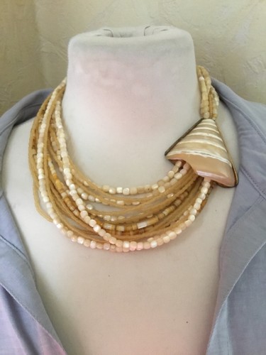 Ancien collier multirangs - , de