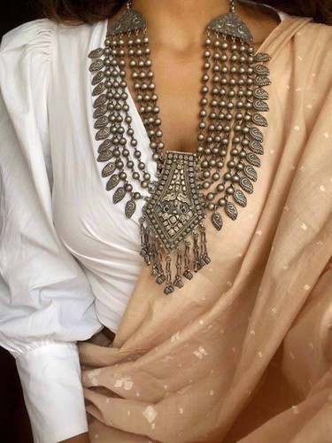 Collier ras cou afghan - ras,