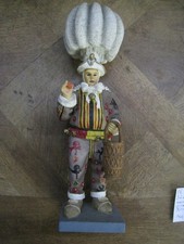 statuette "GILLE CARNAVAL de BINCHE" FOLKLORE BELGIQUE en résine 30cm _PE73